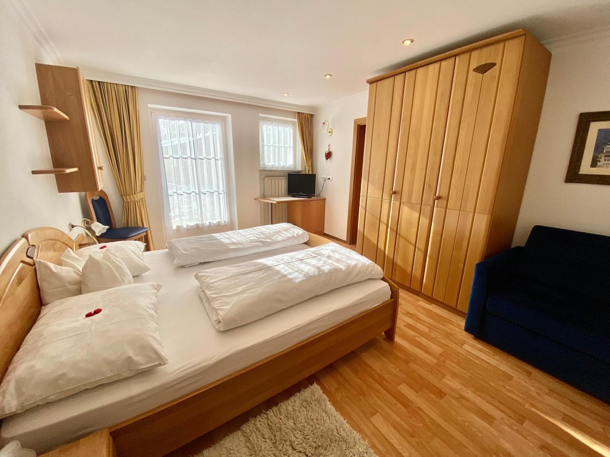 Cesa Vedla - Quite And Cozy Alpine Escape St. Ulrich in Gröden Zimmer foto